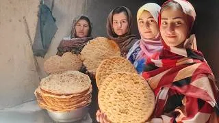 Thumbnail: Traditional Life in Afghanistan | Family, Bread Baking & Afghan Pasta 🍞🍝🌿