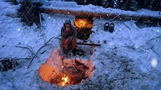 Thumbnail: Extreme Winter Survival | Surviving With My Dog ​​By Building Bushcraft Shelters.
