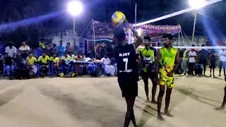 Thumbnail: Ajay Jamalian | Volleyball Setter