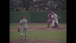 Thumbnail: MLB History (1975) Carlton Fisk hits a homerun to give the Red Sox a 7-6 victory over the Reds 