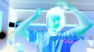 Thumbnail: Homme cheveux longs après un an - Helveticus74