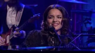Thumbnail: Hallelujah, I Love Him So - Norah Jones (live, audio only)