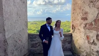 Thumbnail: Swedish Uma Thurman and Leo DiCaprio finally tie the knot!