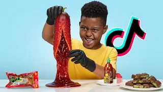 Thumbnail: Kids Try Viral Food Trends | HiHo Kids
