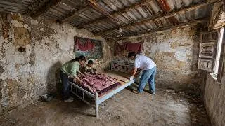 Thumbnail: A husband secretly bought an old house in the countryside as an anniversary gift for his wife.