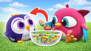 Thumbnail: Hop Hop the Owl is playing at cooking and feeding a toy penguin some toy food.