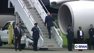 Thumbnail: Travelling White House press corps covers Trump departure Bedminster Morristown - ExMo PODCAST BONUS