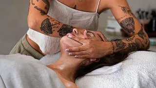 Thumbnail: The Most Relaxing Facial To Bring Aging Skin Back To Life