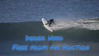 Thumbnail: Derek Hynd surfs fins free at Jbay