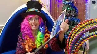 Thumbnail: The Night Before Christmas - Jen in the Hat, Stories from the Egg chair .