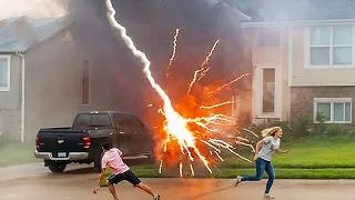 Thumbnail: Moments Filmed Seconds Before Disasters | Incredible Moments #01