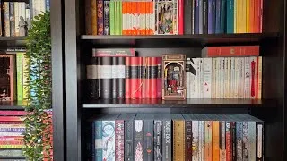 Thumbnail: Complete Fiction Bookshelf Tour Organized by Collection and Favorite Authors!