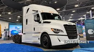 Thumbnail: 2027 Freightliner Cascadia On-Highway Raised Roof Heavy Duty Truck