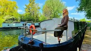 Thumbnail: Inside Her Stunning Off-Grid Family Canal Boat 75sqm/812sqft 🦆
