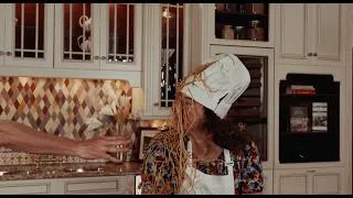 Thumbnail: Cor de Lux "The Cringe" (Official Video)