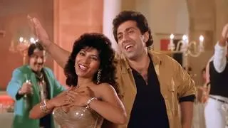 Thumbnail: Aaya Aaya- Lyrical Video| Chunky Panday | Govinda | Bappi Lahiri Magic | Aag Ka Gola |