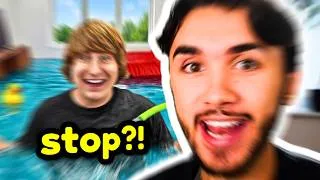 Thumbnail: He Turned His Bedroom Into A Fish Tank!