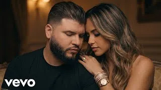 Thumbnail: Farruko x Becky G – Me Rehúso (Letra Oficial)
