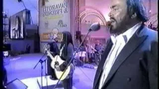 Thumbnail: Baby Can I Hold You Tonight - Pavarotti and Tracy Chapman Live