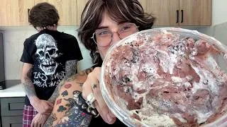 Thumbnail: making a homemade cheesecake! (Full Stream)