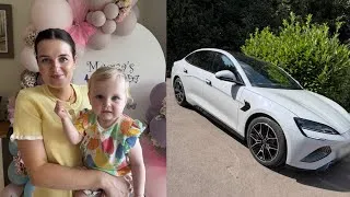 Thumbnail: It's time for new car day & school holiday madness!