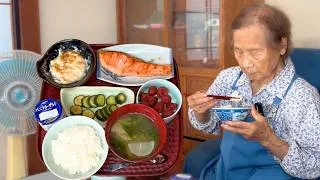 Thumbnail: 🇯🇵Breakfast with My Japanese Grandma (94) | Living in the Countryside Alone