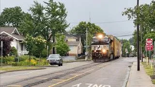 Thumbnail: 2 Hours Of Street Running Trains!  Longest Norfolk Southern Train In Franklin, Ohio & More