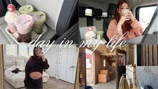 Thumbnail: come spend the day with me ♡ pregnancy, barn days & coffee runs