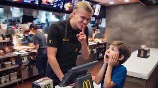Thumbnail: Erling Haaland Unexpectedly Surprising Fans For 6 MINUTES STRAIGHT!
