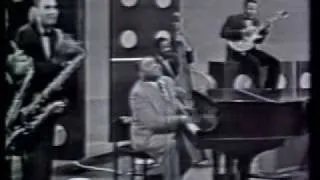 Thumbnail: Fats Domino - end of  You Win Again & Let The Four Winds Blow