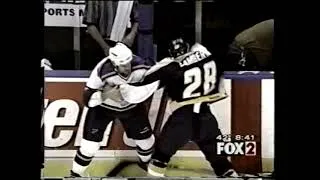 Thumbnail: Denny Lambert vs Kelly Chase (Newsclip) - Nov 14, 1998