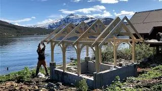 Thumbnail: I Built A Norwegian "Stockfish" House!