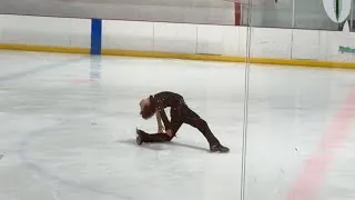 Thumbnail: Figure Skating to The Cat’s Dining Table by Kikuo (Halloween Exhibition 2025)