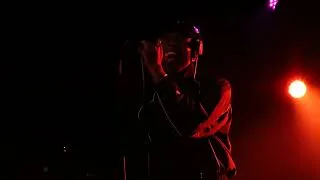 Thumbnail: Samm Henshaw - "Tangerine" (Live in Boston)
