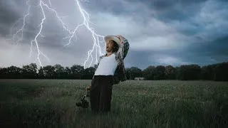 Thumbnail: Chasing the Edge - Chasing Tornadoes in USA's Tornado Alley - Cinematic Vlog