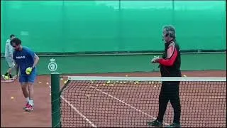 Thumbnail: 1 MINUTE TENNIS CLINIC  SPECIAL EDITION  EMILIO SÁNCHEZ VICARIO 1 + 1 PORCENTAJES SERVICIO