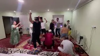 Thumbnail: ALISHER YUSUPOV OILASI QUVONCHI CHEKSIZ