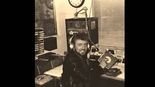 Thumbnail: Keith Whitley -- Pick Me Up On Your Way Down