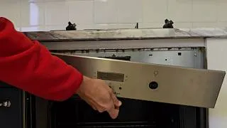 Thumbnail: How to remove a kitchen oven control panel
