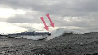 Thumbnail: Kayaker Hit By 5 Meters Monster Wave Caught On Camera