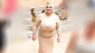Thumbnail: Beige Sparkling Long Sleeve Dress