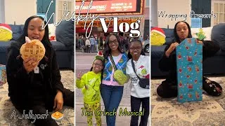 Thumbnail: WEEKLY VLOG: Wrap Presents with Me 🎄🎁 The Grinch Musical | Family Time | Karmen Kay
