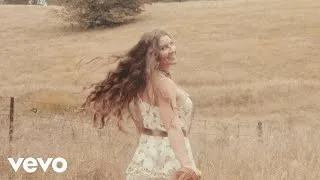 Thumbnail: Katie Brooke - Relentless (Official Music Video)