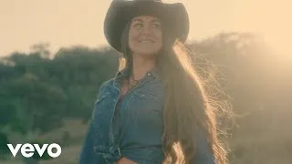 Thumbnail: Katie Brooke - A Little Dirt (Official Music Video)