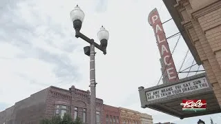 Thumbnail: Luverne's palace full of history