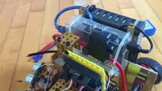 Thumbnail: Robot Marvin battery
