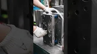 Thumbnail: How complex are the molds used to make phone cases？#factory  #mechanics #molds
