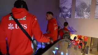 Thumbnail: Abflug an die WM: Die Nati ist auf dem Weg nach San Diego
