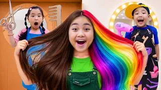 Thumbnail: Annie and Friends Create Hairstyles with DIY Beauty Salon