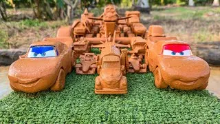 Thumbnail: Muddy toy car convoys falls into the water & Clean up Disney Pixar car